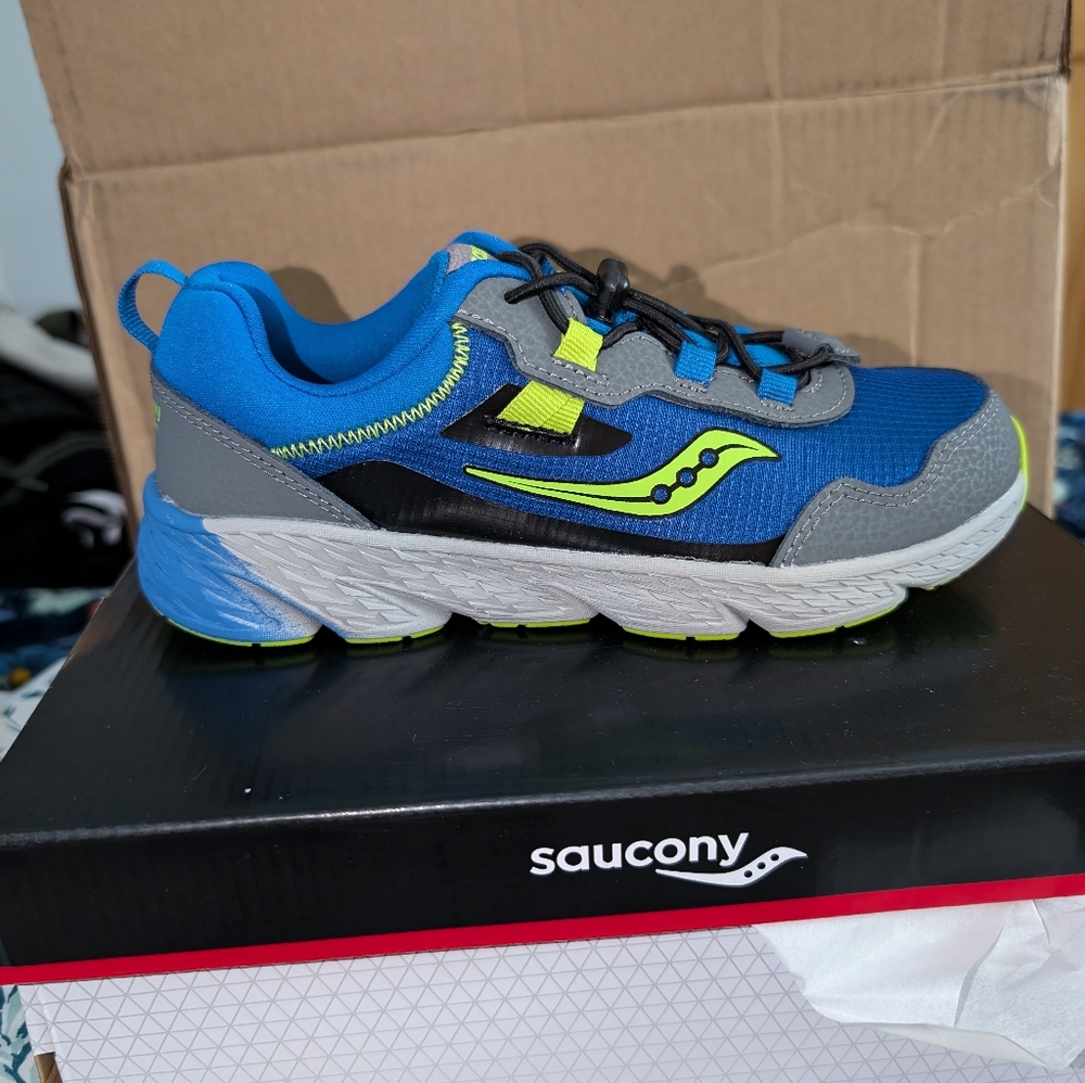 Saucony Kids Wind Shield 3.0 Sneaker Shoes